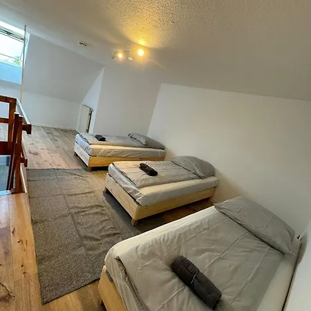 Maisonette Auf Zwei Ebenen Daire
